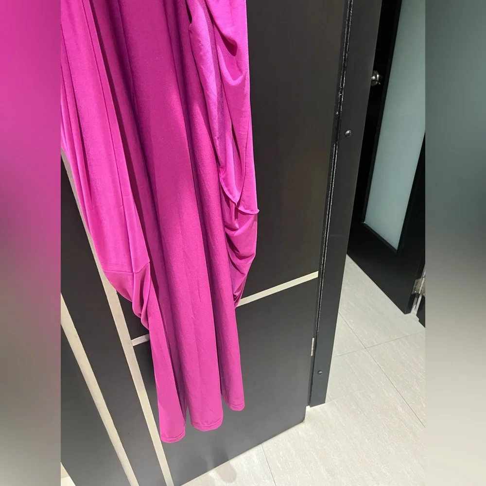 Stunning Feather long Dress Purple/Pink - Picture 7 of 8